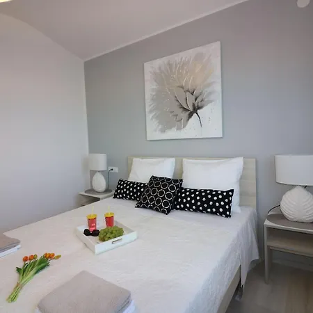 Apartment Luna By Interhome *