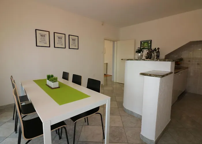 Luna By Interhome Apartman